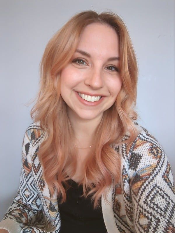 Lauren Mitchell - Professional Bridal Hair Stylist